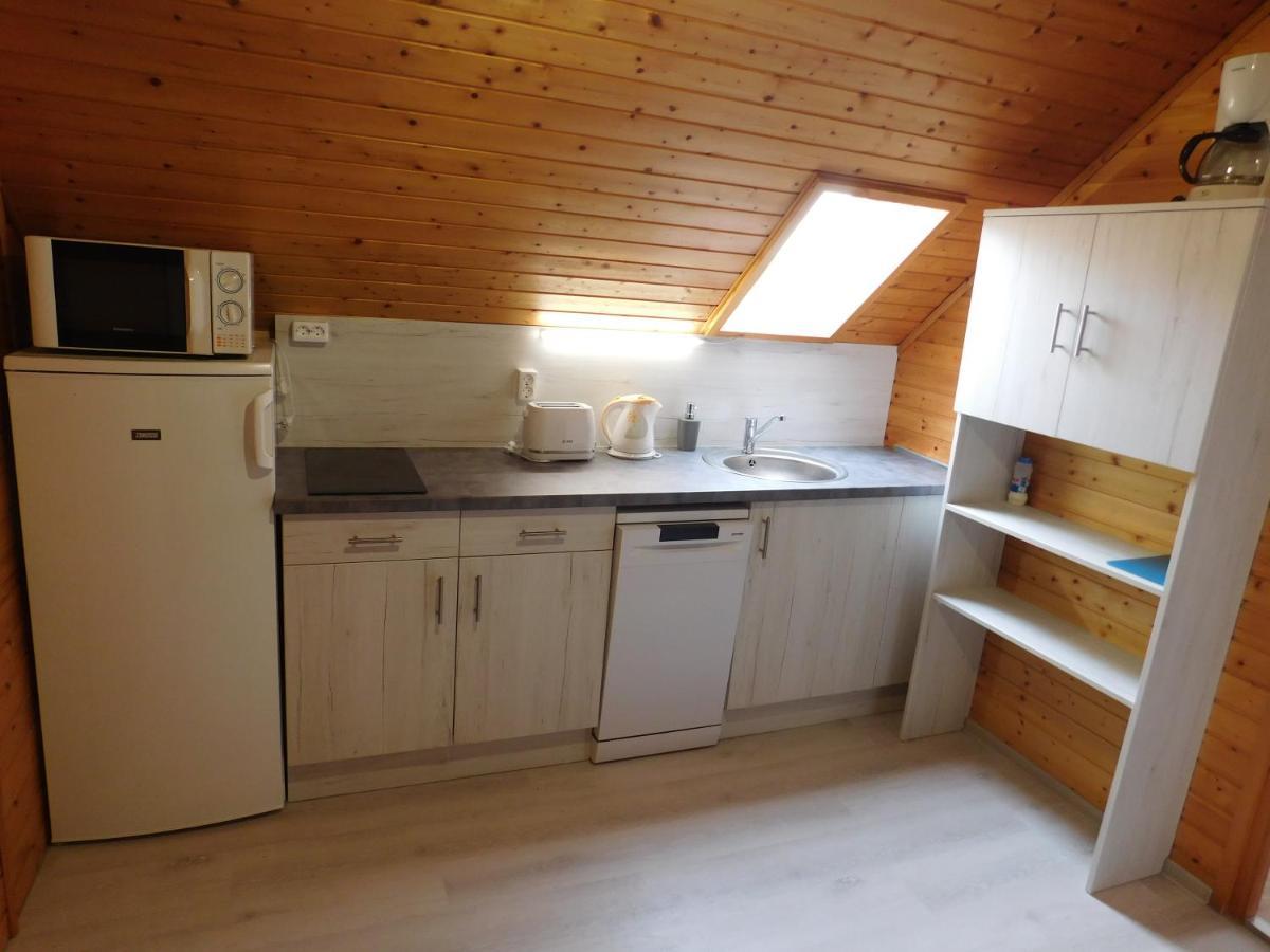 Xxl Apartman 잘라카로쉬 외부 사진